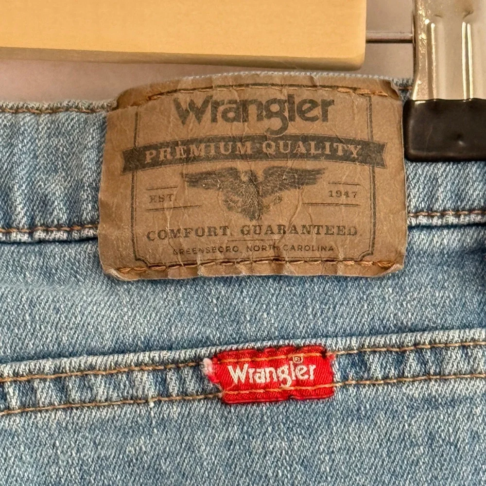 Wrangler Kids Jeans Light Wash‎ Straight Leg Adjustable Waist Size 14 Regular